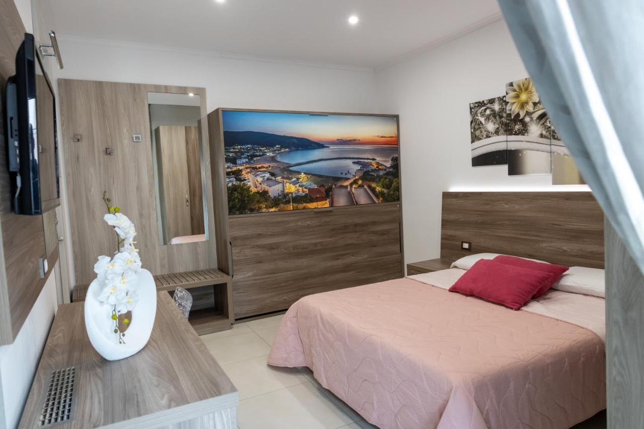 Mary VI Rooms Peschici Dış mekan fotoğraf